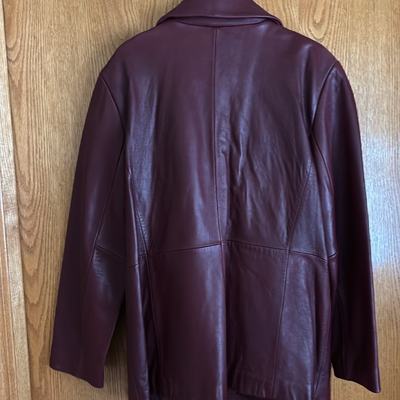 Dark red leather coat-like new - Picture 6 of 6
